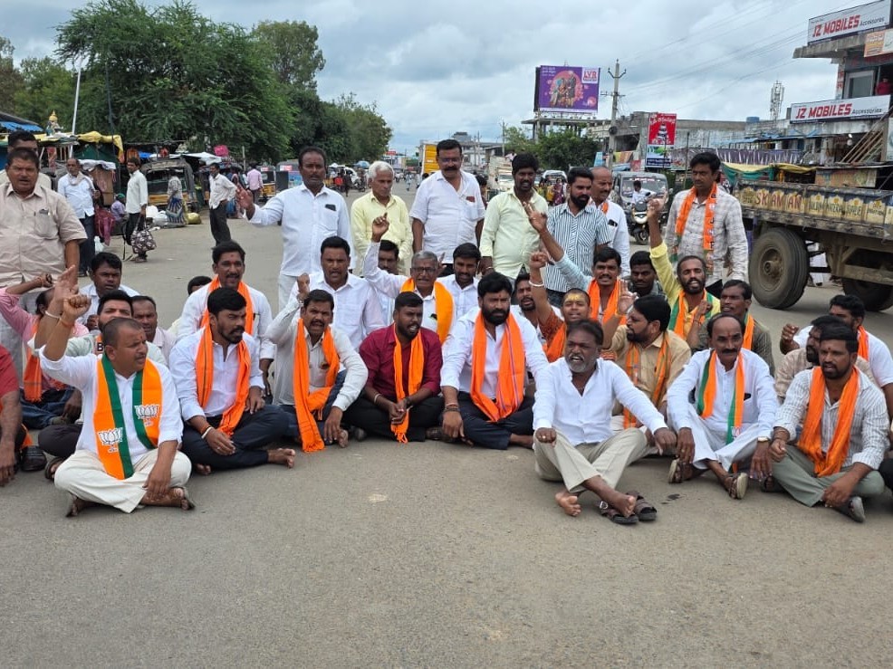 ‘హిందువులపై దాడులను అరికట్టాలి’