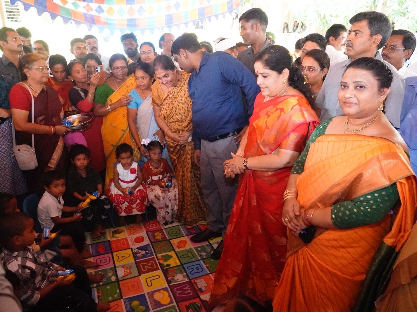 ముస్తాబు కార్యక్రమం ప్రారంభించిన మంత్రి