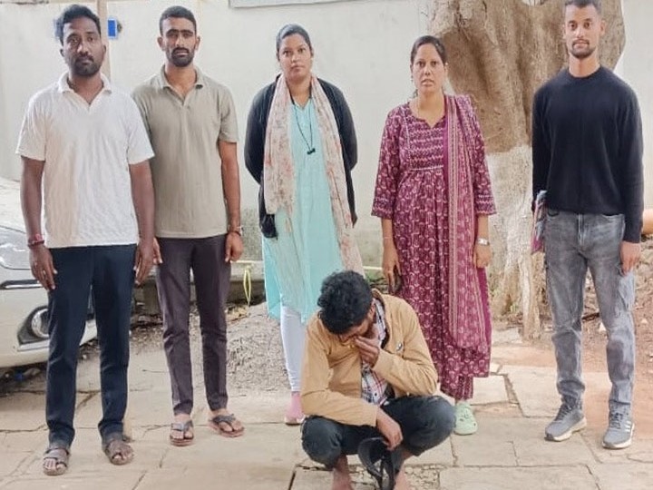 బాలానగర్‌లో గంజాయి విక్రేత అరెస్ట్