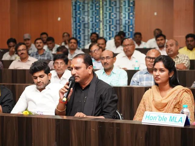 వర్షం వస్తే కాలనీలు మునుగుతున్నాయి: ఎమ్మెల్యే