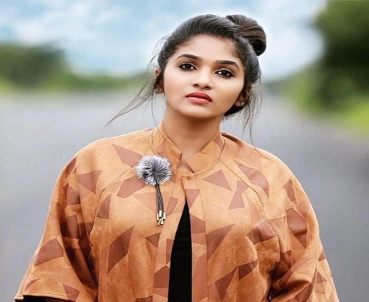 బిగ్‌బాస్ ఫేమ్, ప్రముఖ నటిపై కేసు నమోదు