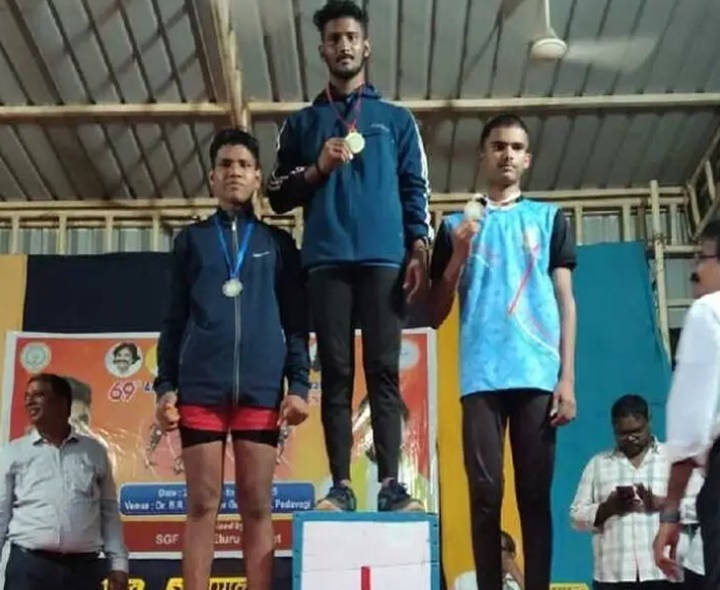 జాతీయ స్థాయి క్రీడా పోటీలకు అర్హత సాధించిన కరజాడ కుర్రాళ్ళు !