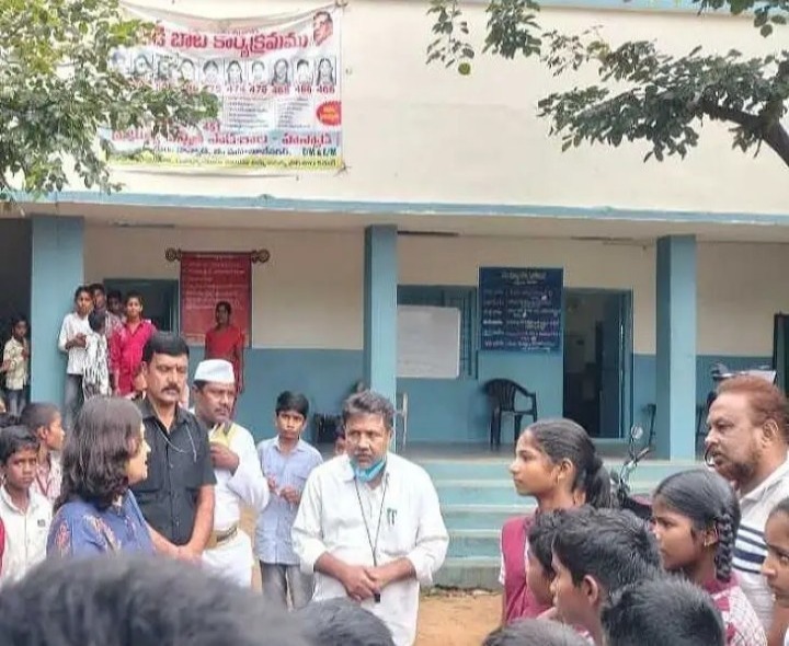 హన్వాడ పాఠశాలలో కలెక్టర్ ఆకస్మిక తనిఖీ