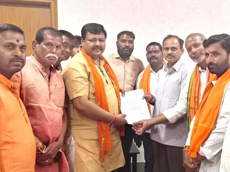‘గోరక్షకుడిపై కాల్పులు జరిపిన వారిని అరెస్టు చేయాలి’