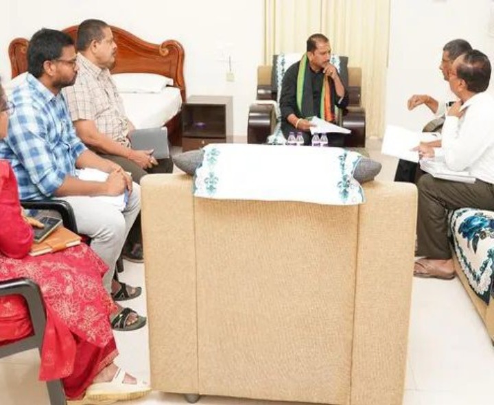 టిడ్కో ఇళ్ల పనులపై ఎమ్మెల్యే కీలక ఆదేశాలు