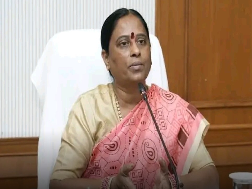 కార్తీక దీపోత్సవాన్ని కనుల పండగలా నిర్వహించాలి: మంత్రి
