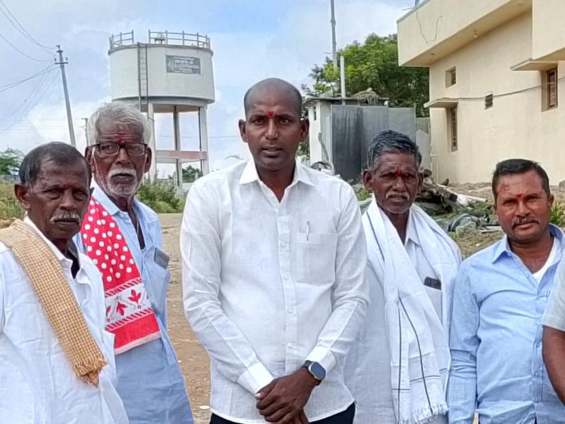 ‘వరి ధాన్యం కొనుగోలు కేంద్రాలని ప్రారంభించండి’