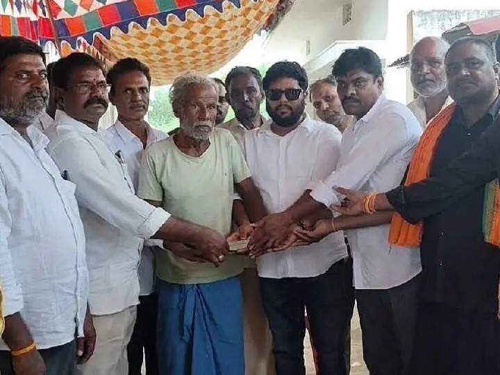 కర్నూల్ బస్సు ప్రమాద బాధిత కుటుంబానికి విరాళం