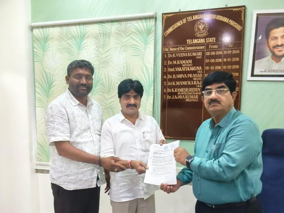 ‘వంద పడకల ఆసుపత్రిలో వసతులు కల్పించండి’