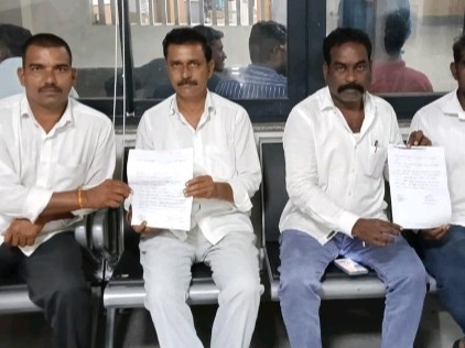 డీసీవోకు సొసైటీ డైరెక్టర్లు ఫిర్యాదు