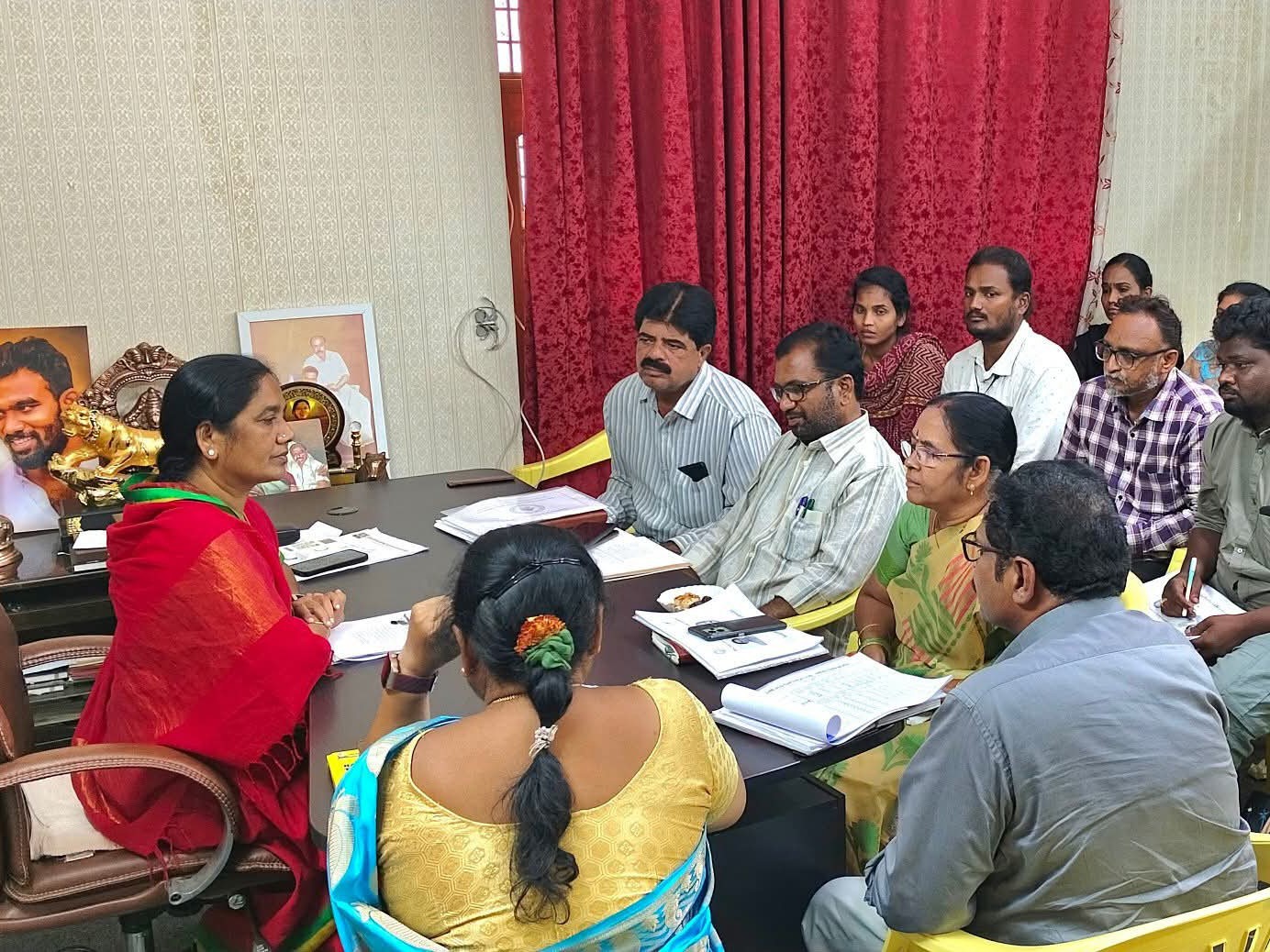 నవంబర్ 5లోగా సర్వే పూర్తి చేయాలి: ఎమ్మెల్యే
