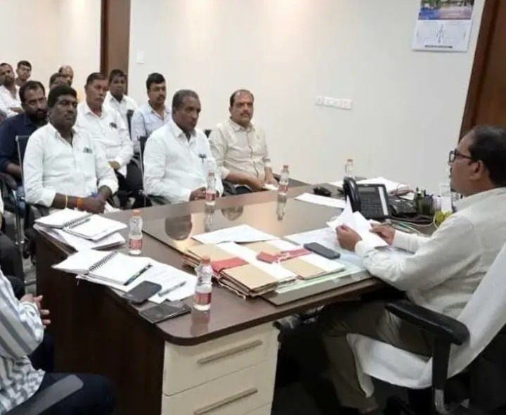 ‘ఈనెల 30లోగా బ్యాంకు గ్యారెంటీలు అందజేయాలి’