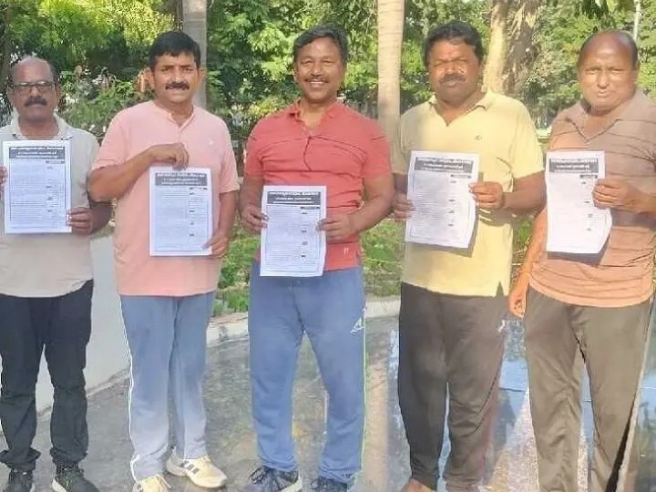 పౌర హక్కుల సంఘం మూడో మహాసభ కరపత్రాల విడుదల