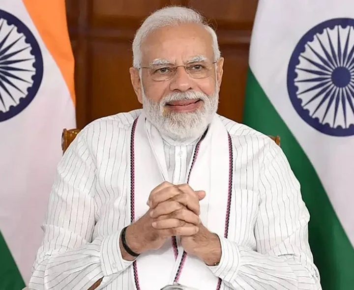 అంబికాపుర్ గార్బేజ్ కేఫ్ ప్రశంసనీయం: మోదీ