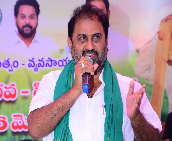 మత్స్యకారులు వేటకు వెళ్ళవద్దు: ఎమ్మెల్యే