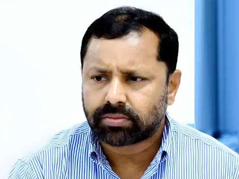 తీర ప్రాంత జిల్లాలకు సీనియర్‌ అధికారుల నియమకం