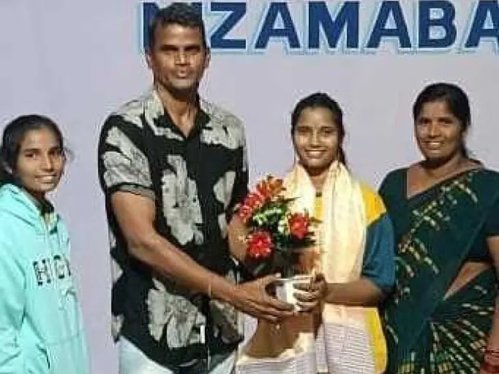 కబడ్డీ పోటీలకు ఎంపికైన విద్యార్థిని