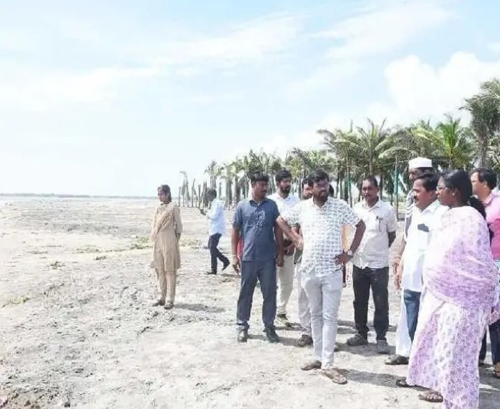 మంగినపూడి బీచన్‌ను పరిశీలించిన కలెక్టర్