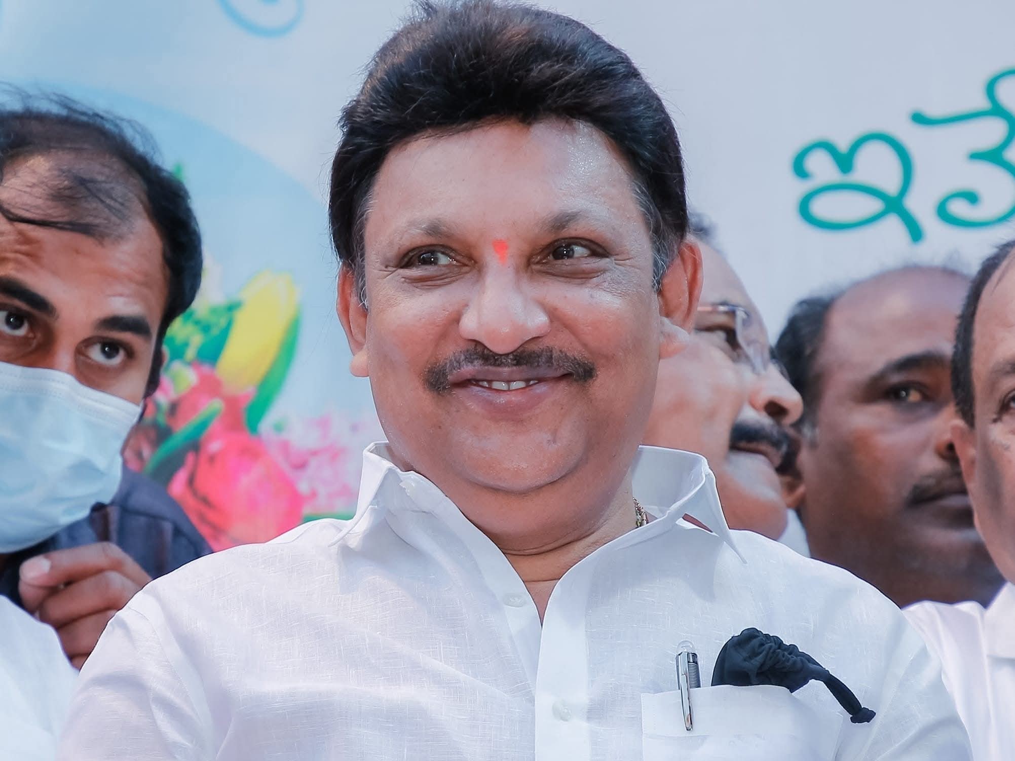 ‘డిప్యూటీ సీఎంకు ఫిర్యాదు చేయడం దారుణం’