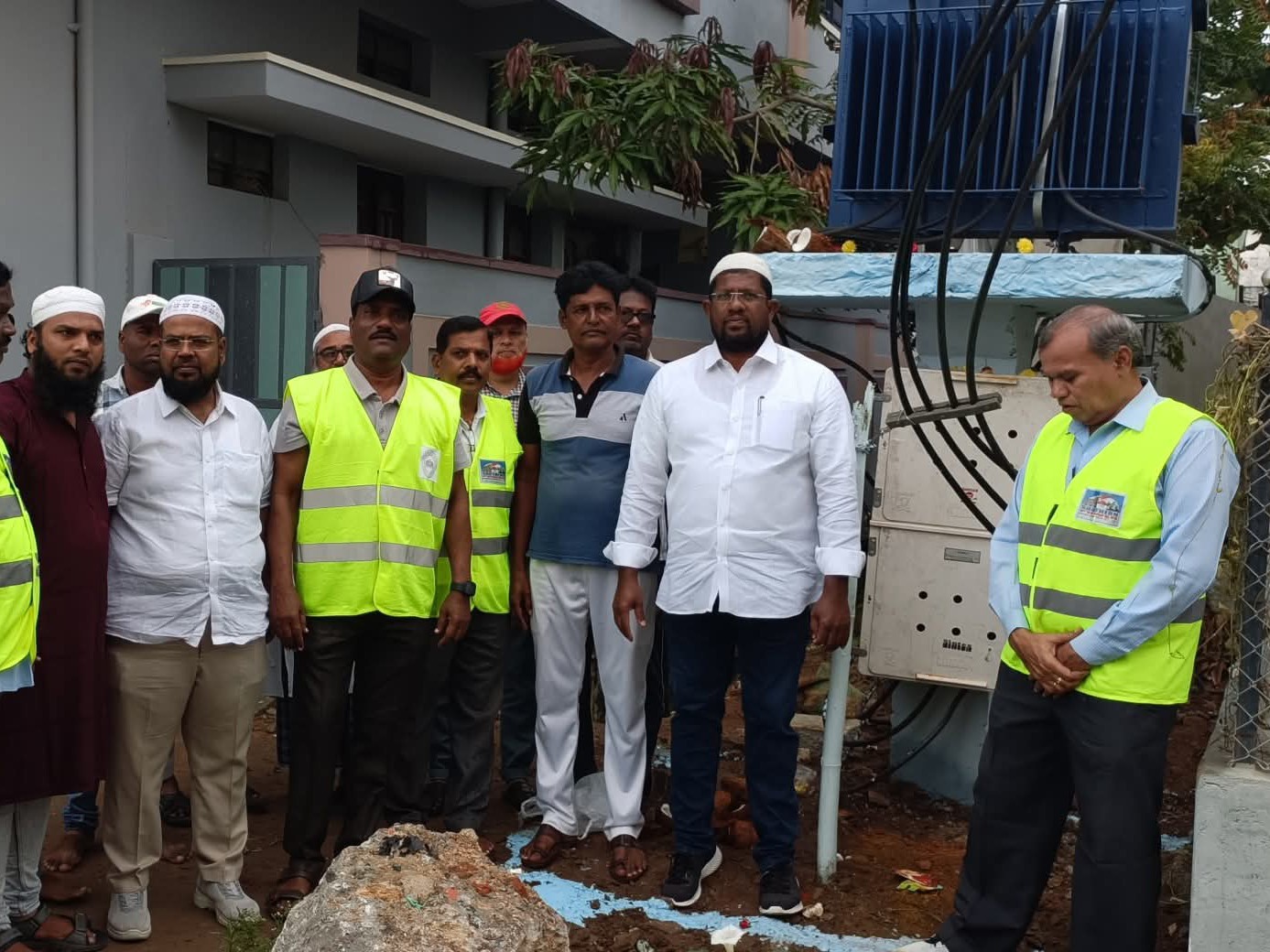 నూతన ట్రాన్స్‌ఫార్మర్ ఏర్పాటు