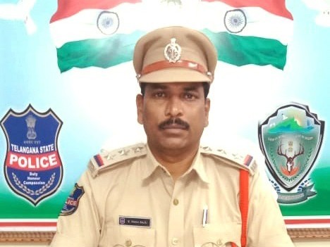 రెచ్చగొట్టే పోస్టులు పెట్టిన ముగ్గురిపై కేసు నమోదు: CI