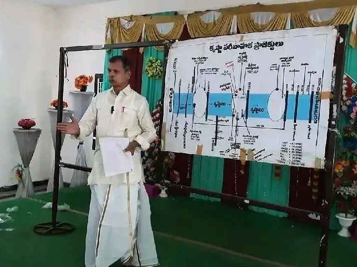 సాగునీటి ప్రాజెక్టులు పూర్తి చేయాలి: తులసి రెడ్డి