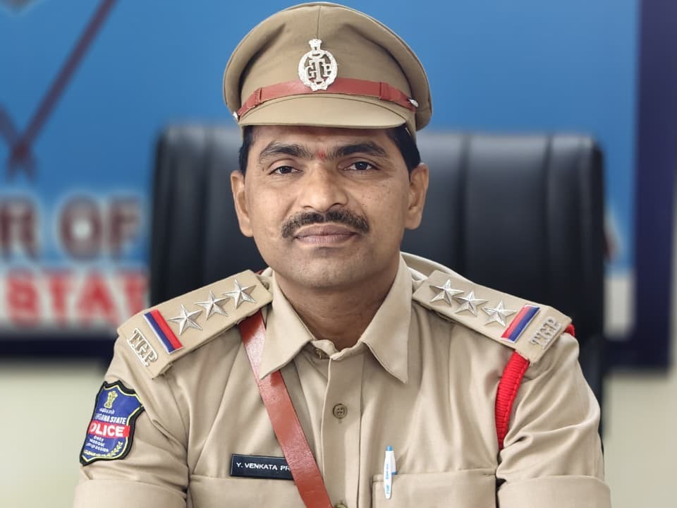 వైరా నూతన సీఐగా వెంకటప్రసాద్ బాధ్యతలు
