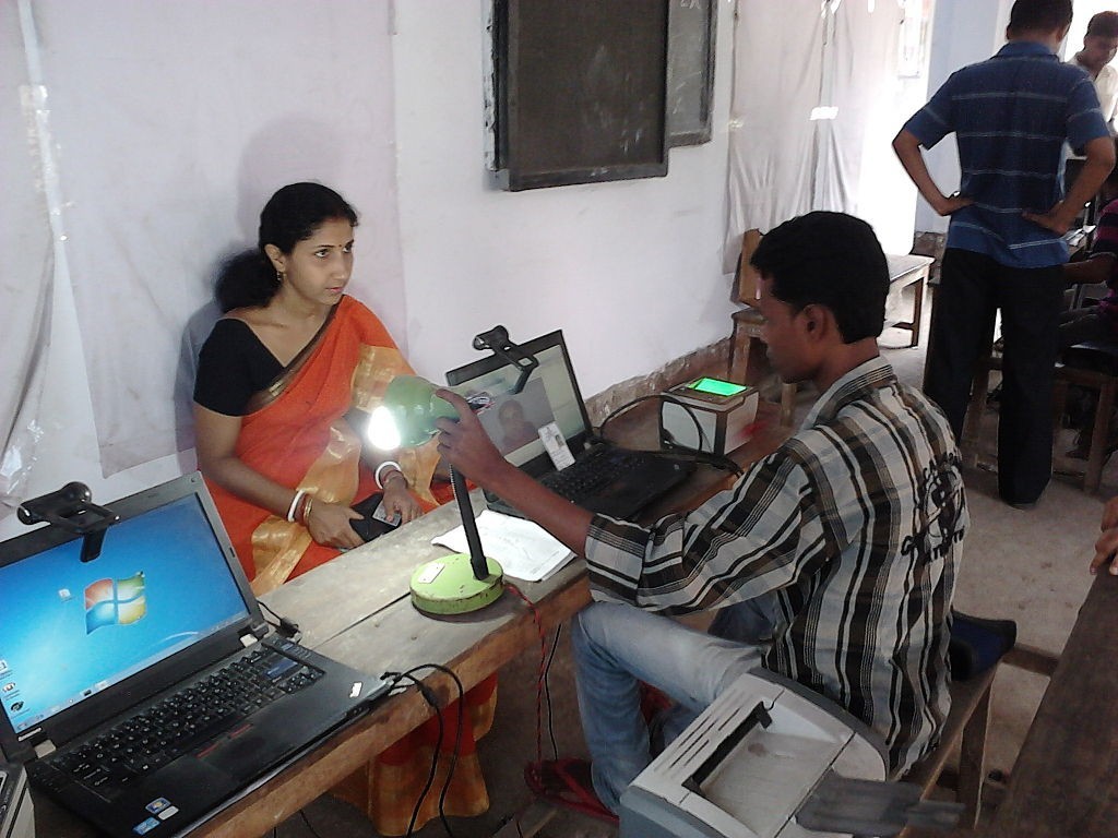 ఆధార్ బయోమెట్రిక్ కోసం పెరుగుతున్న డిమాండ్