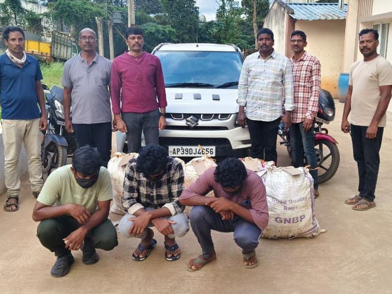 జిల్లాలో 137 కిలోల గంజాయి స్వాధీనం