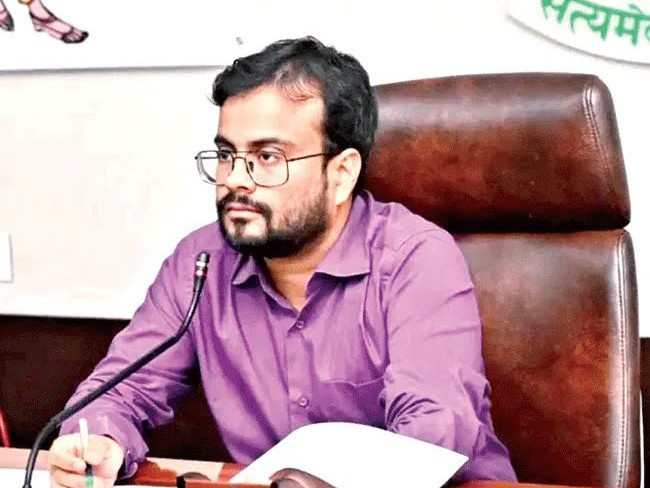 విద్యా సంస్థలకు 3 రోజులు సెలవులు.. SHARE