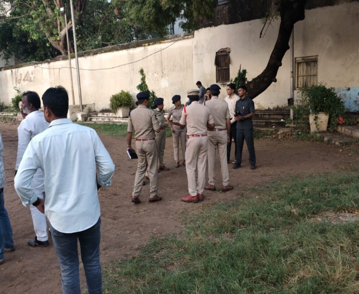 కాల్పుల ఘటనలో మూడో నిందితుడి కోసం గాలింపు