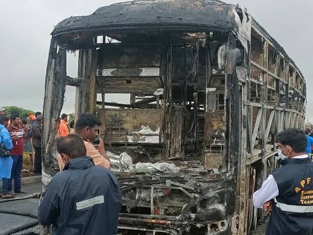 కర్నూలు బస్సు ప్రమాదం.. NHRCకి ఫిర్యాదు