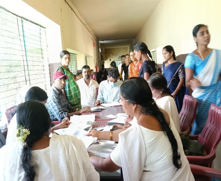 ‘గాంధారి సీహెచ్‌సీ‌లో అమ్మ ఒడి కార్యక్రమం’