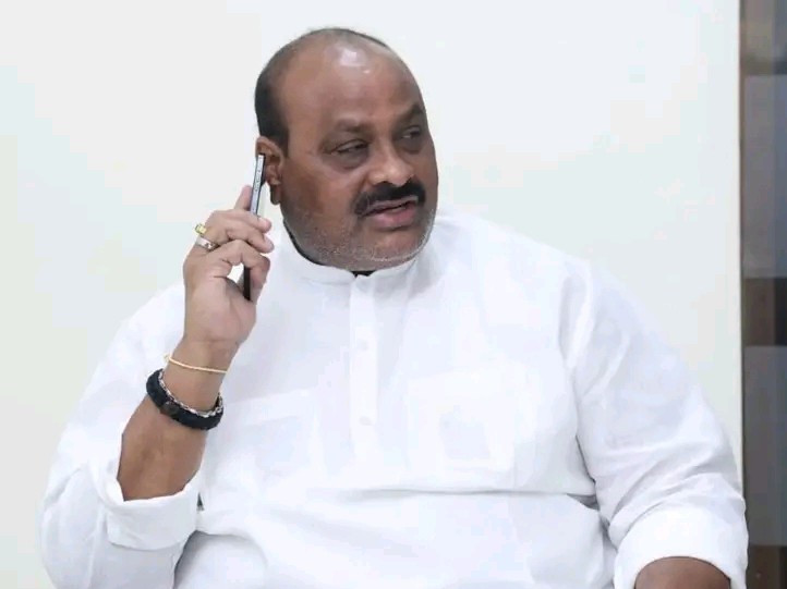 పంట నష్టం జరగకుండా చర్యలు చేపట్టాలి: మంత్రి