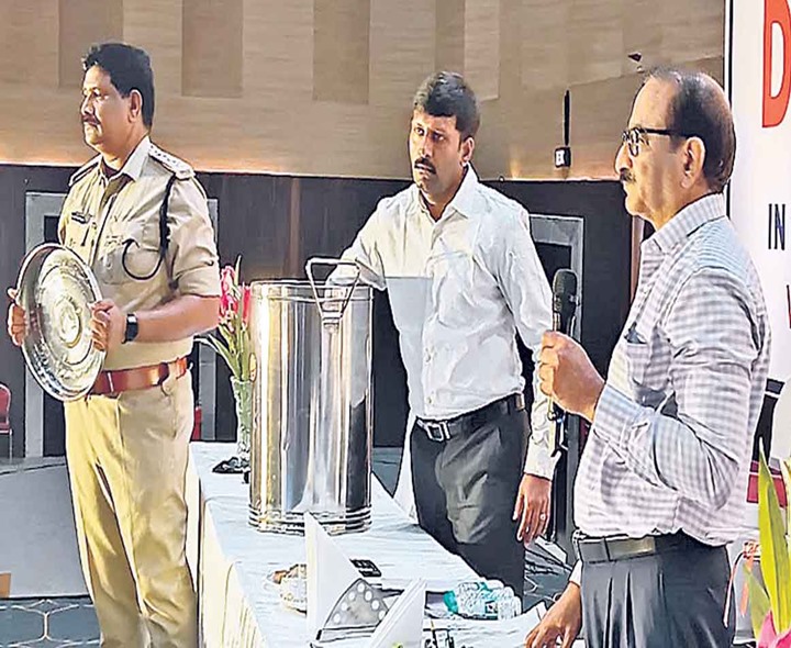 ప్రశాంతంగా ముగిసిన లక్కీ డ్రా