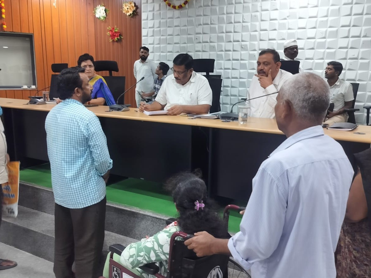 ప్రజావాణి కార్యక్రమానికి 36 దరఖాస్తులు