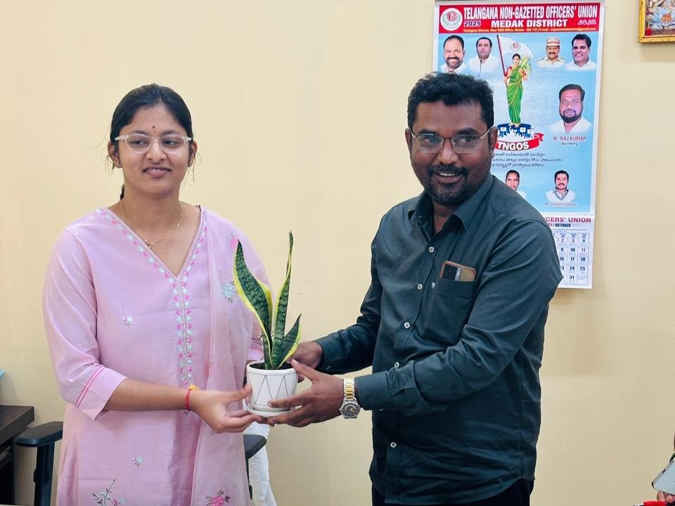 తూప్రాన్ ఎంపీడీవోగా శాలికా బాధ్యతలు స్వీకరణ