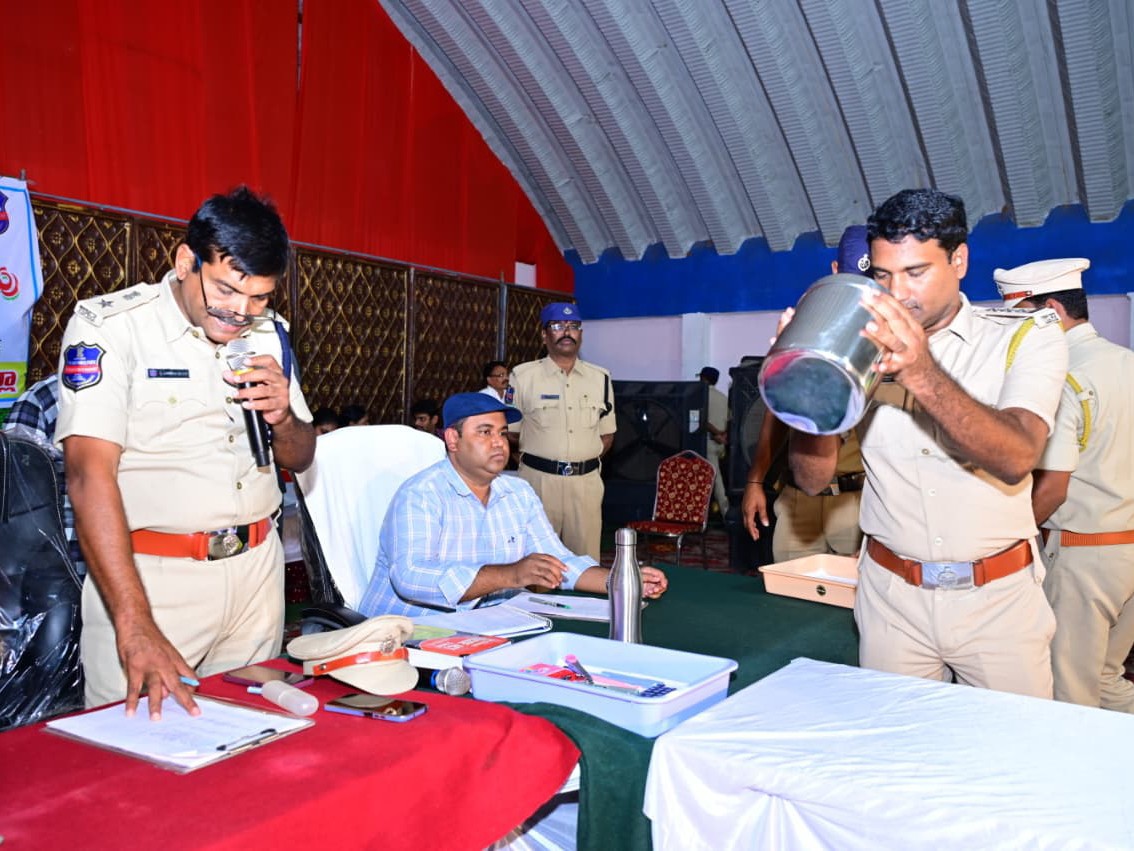 లాటరీ పద్ధతిలో మద్యం షాపుల కేటాయింపు