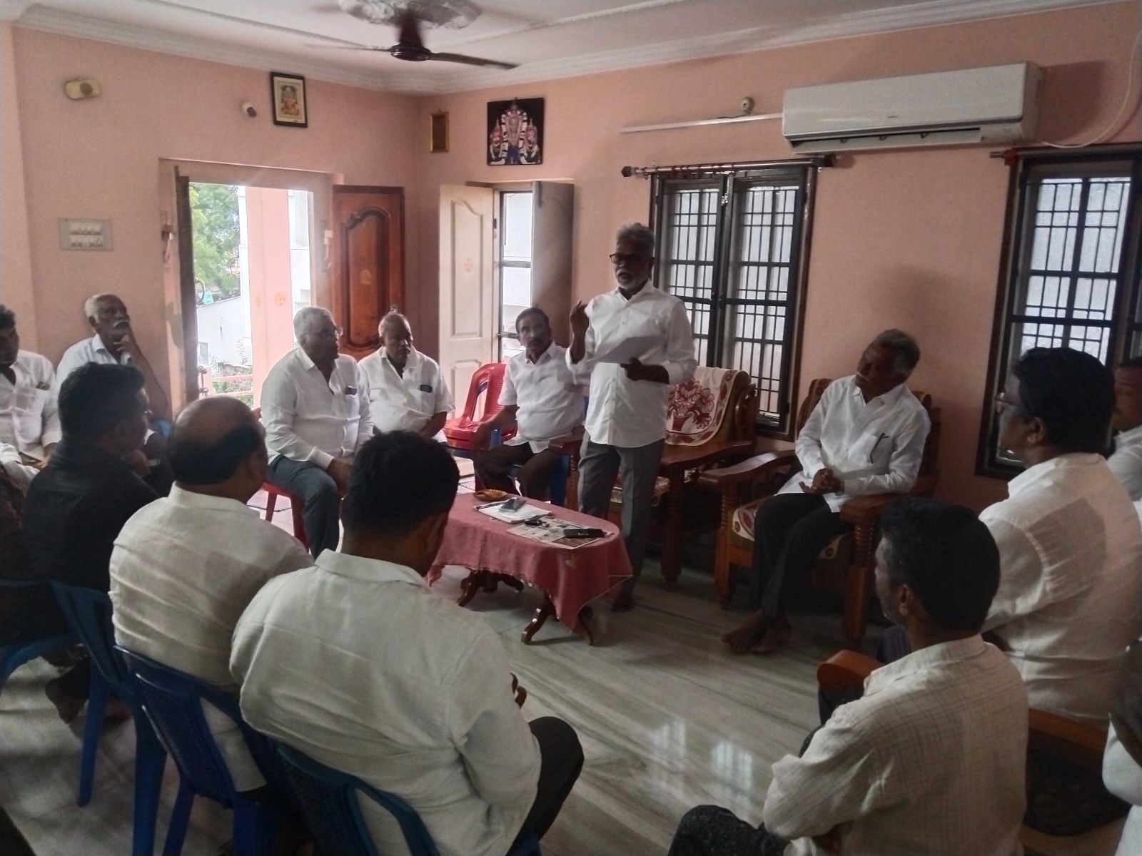 వైసీపీ విస్తృత స్థాయి సమావేశం