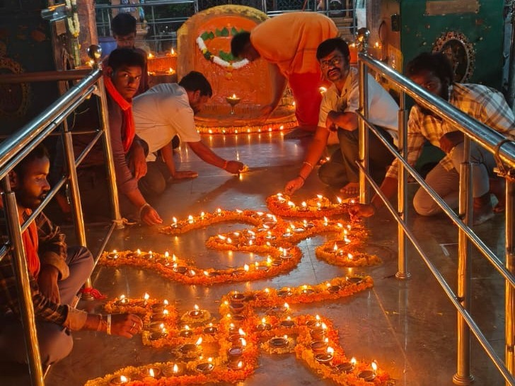 చాకరిమెట్లలో కార్తీక దీపోత్సవం
