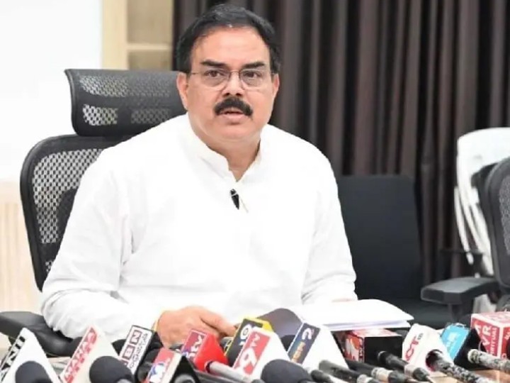 నేటి నుంచి రేషన్ సరుకులు పంపిణీ: మంత్రి