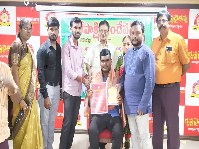 గొర్ల నరేష్‌కు కళారత్న పురస్కారం