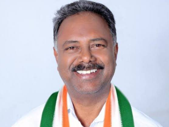మంత్రి శ్రీహరి పర్యటన విజయవంతం చేయండి: ఎమ్మెల్యే