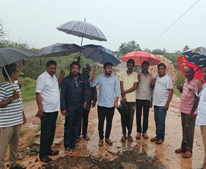 ‘పునరావాస కేంద్రాలకు వెళ్ళండి’