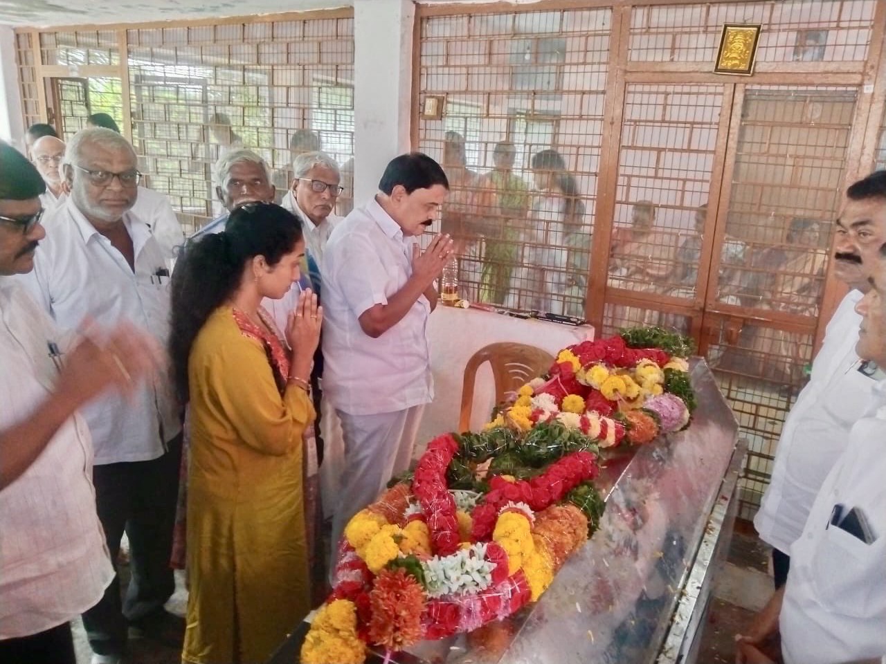రెడ్డెప్ప మృతి జిల్లాకు తీరనిలోటు: ఎమ్మెల్యే