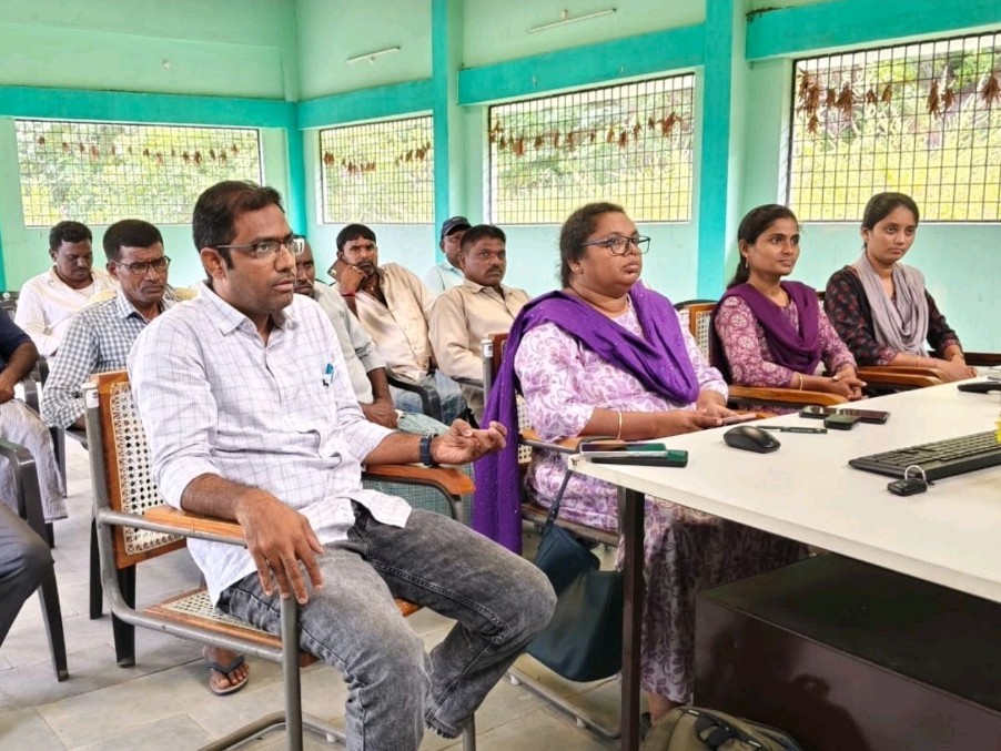 రైతు వేదికలో “రైతు నేస్తం” కార్యక్రమం