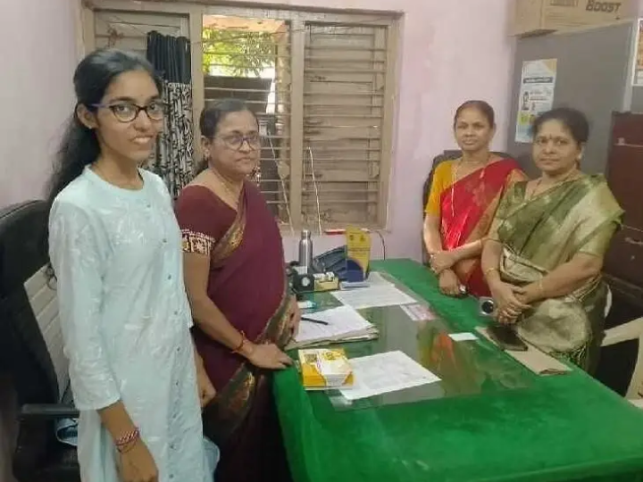 ఎక్స్‌టెన్షన్ ఆఫీసర్‌గా.. ఉడుత మౌనిక