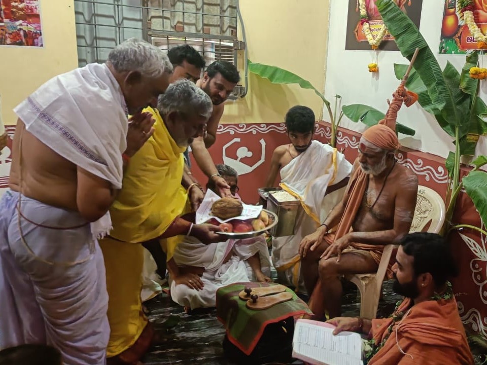 శివపార్వతుల కళ్యాణం మహోత్సవానికి మాధవనంద స్వామీజీకి ఆహ్వానం