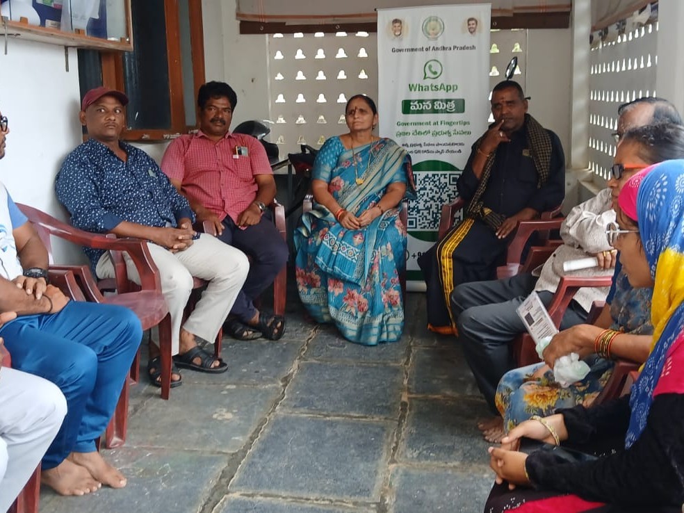 గ్రామ సచివాలయ సభ నిర్వహించిన మండల కృష్ణకుమారి