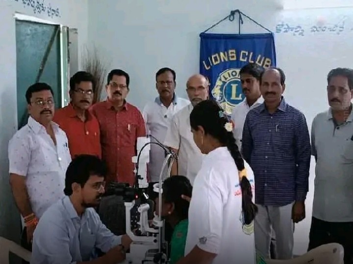 అడిచర్లపాడులో 250 మందికి ఉచిత కంటి పరీక్షలు